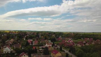 drone-opnames in 4k - een dorp video