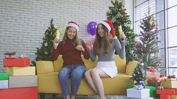 verrassing op eerste kerstdag video