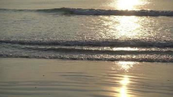 coucher de soleil sur la plage video
