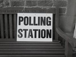 Polling station sign photo