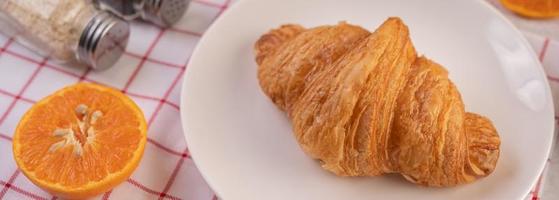 Croissant with fruit