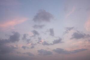 el cielo y las nubes foto