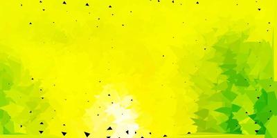 Fondo de mosaico de triángulo vector verde claro, amarillo.