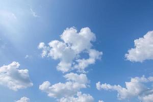 nubes en el cielo foto