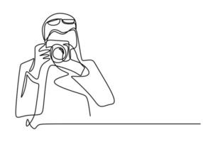 fotógrafo continuo ilustración de una línea. hombre tomando fotos. chico disparando con cámara de fotos. dibujo continuo de una línea, ilustración vectorial. vector