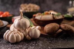 Garlic and shiitake mushrooms