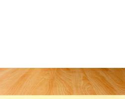 mesa de madera sobre fondo blanco foto