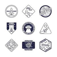 paquete de nueve iconos de estilo de línea de insignias espaciales vector