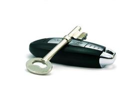 Key on car remote photo