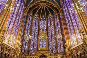 la sainte chapelle en parís, francia foto