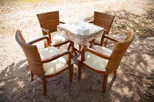 Chairs and table photo