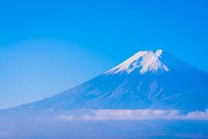 monte. fuji en japón en otoño foto