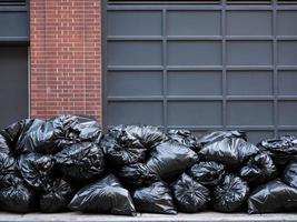 5,357 Big Garbage Bag Royalty-Free Images, Stock Photos & Pictures