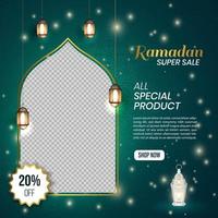 diseño de plantilla de banner de redes sociales de ramadan kareem vector