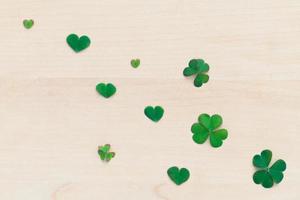 Clover pattern on wood photo