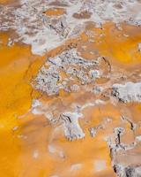 Característica geotérmica en Yellowstone. foto
