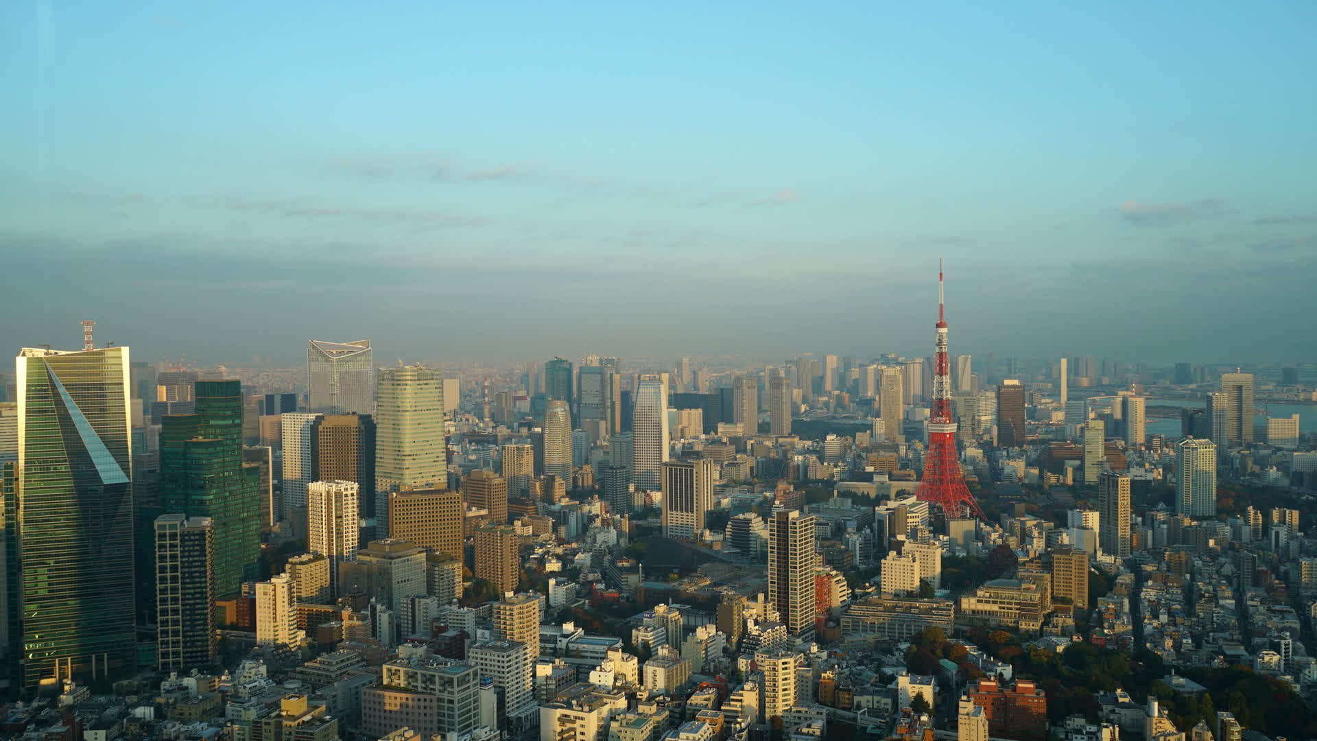 Timelapse Tokyo Tower with blue sky in Tokyo City,Japan 2066050 Stock