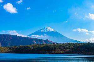 paisaje en mt. fuji, yamanashi, japón foto