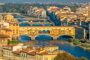 Vista del horizonte de Florencia desde la vista superior foto