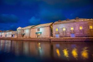 paisaje urbano de otaru, canal de japón y almacén histórico, sapporo foto