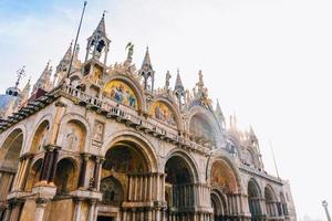 2017 venecia, italia- rutas turísticas de las viejas calles de venecia de italia