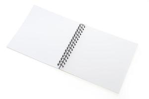 cuaderno en blanco aislado foto