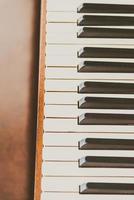 viejas teclas de piano vintage foto