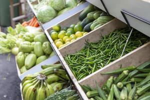 grupo de verduras orgánicas frescas foto