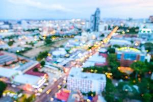 Vista de desenfoque abstracto de la ciudad de Pattaya, Tailandia foto