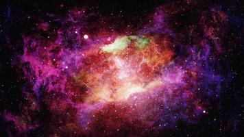 volando hacia el bucle científico de una nebulosa gigante explosiva