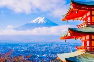 hermoso paisaje del mt. fuji de la pagoda chureito foto