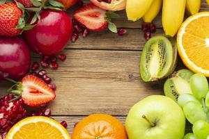 marco de frutas frescas foto