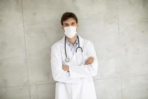 Doctor wearing a mask photo