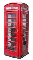 Cabina de teléfono roja típica británica aislado en blanco