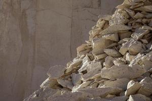 Cantera de piedra de sillar en Arequipa Perú foto