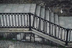 Arquitectura de escaleras en la ciudad de Bilbao España foto