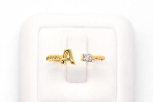 Diamond ring 9k gold photo