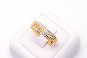 Diamond ring 9k gold photo