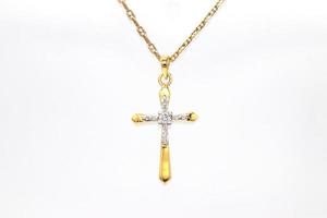 Diamond pendant 9k gold photo