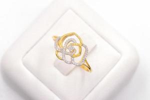 Diamond ring 9k gold photo