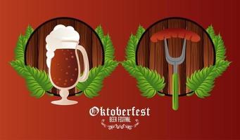 cartel del festival de celebración del oktoberfest con taza de cerveza y salchicha en un tenedor vector