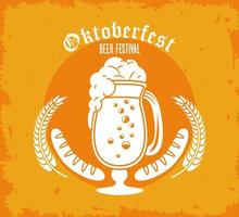 cartel del festival de celebración del oktoberfest con taza de cerveza y salchichas vector