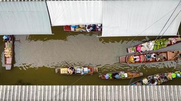 mercado del agua vista aerea foto