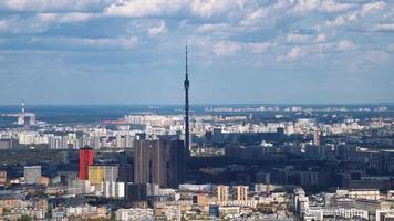 video al rallentatore vista dall'alto della città di Mosca della città di Mosca dal punto di osservazione più alto in Europa