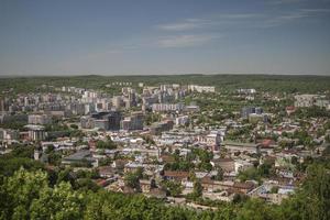 vista de la ciudad de lviv desde la plataforma de observación foto