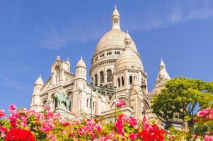 la basílica del sagrado corazón de parís en francia foto