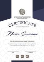 Plantilla de certificado de calificación con diseño elegante. vector