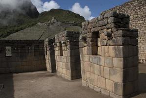 machu picchu un santuario histórico peruano en 1981 y un sitio del patrimonio mundial de la unesco en 1983 foto