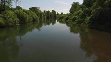 Toma aérea del río Yamhill, Oregón video