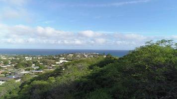 Flying over Honolulu, Hawaii video